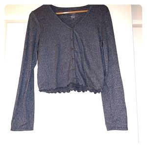 Button up long sleeve crop